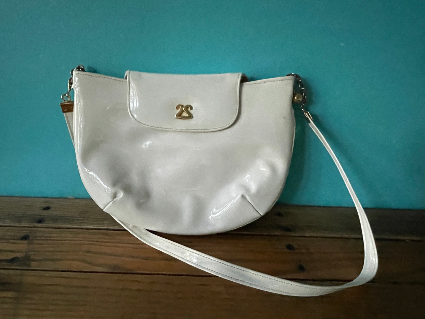 Vintage 60s Marchessa white patent leather shoulder clutch handbag shoulder purse