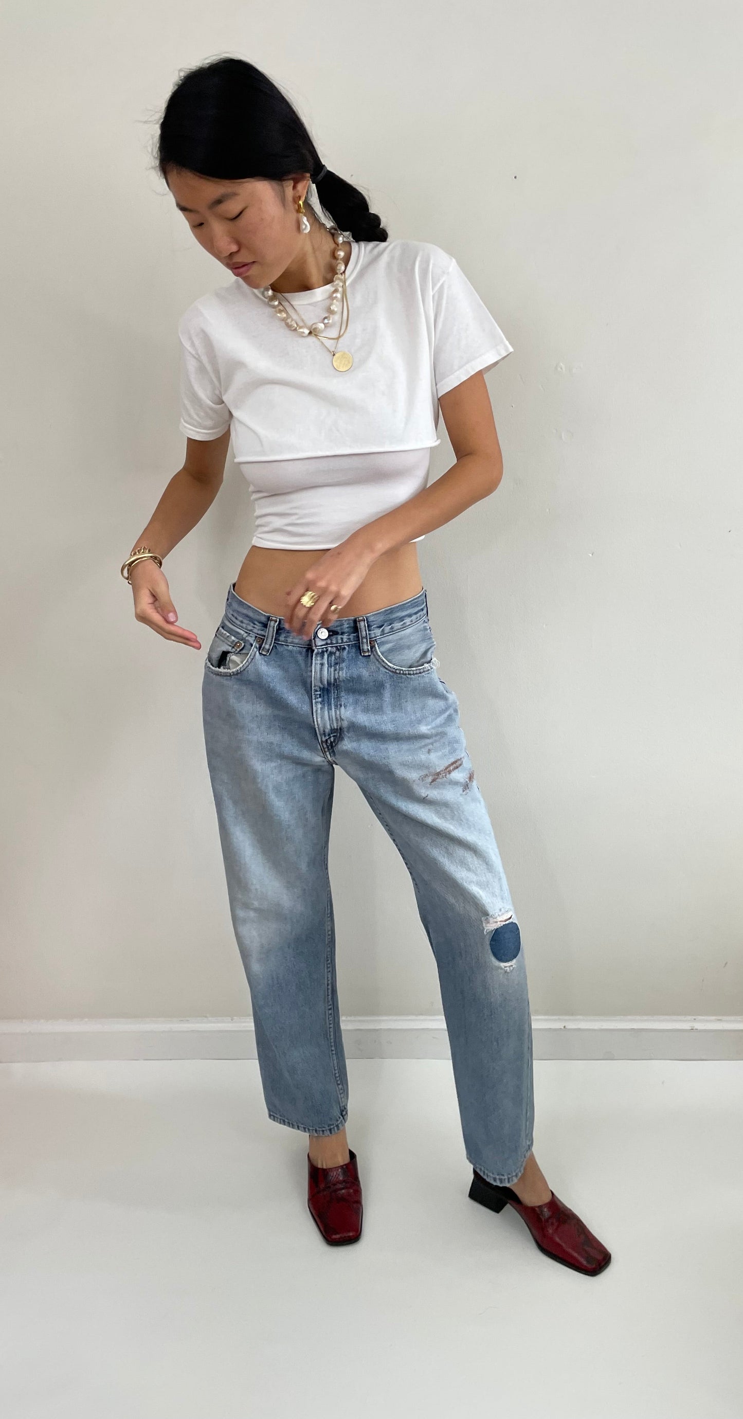 Vintage Levi's 550 Soft Faded Patched Levis Jeans 30x28