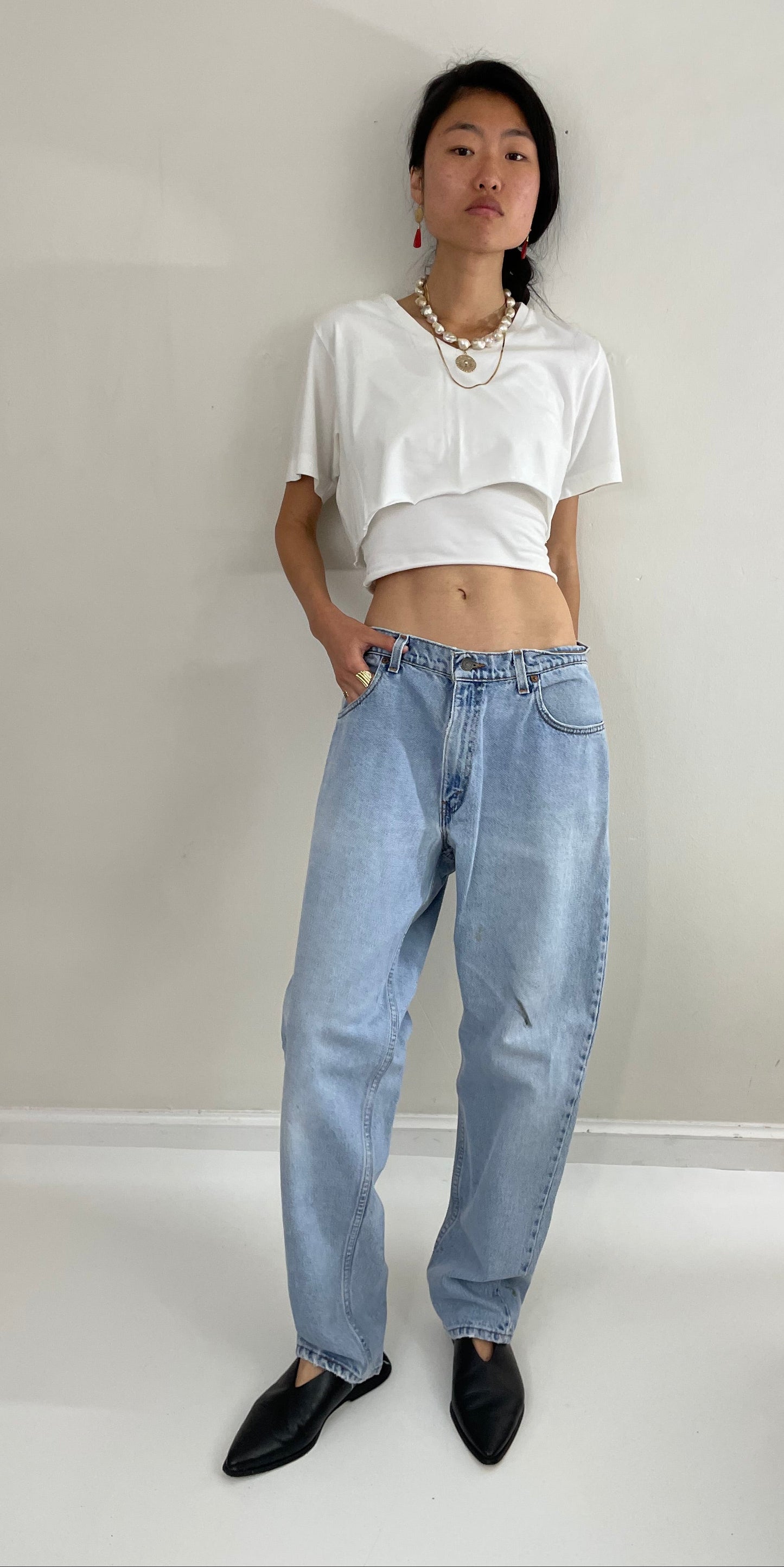 Vintage 80s Levis 560 Faded Loose Fit Tapered Leg Dad Jeans 32x31