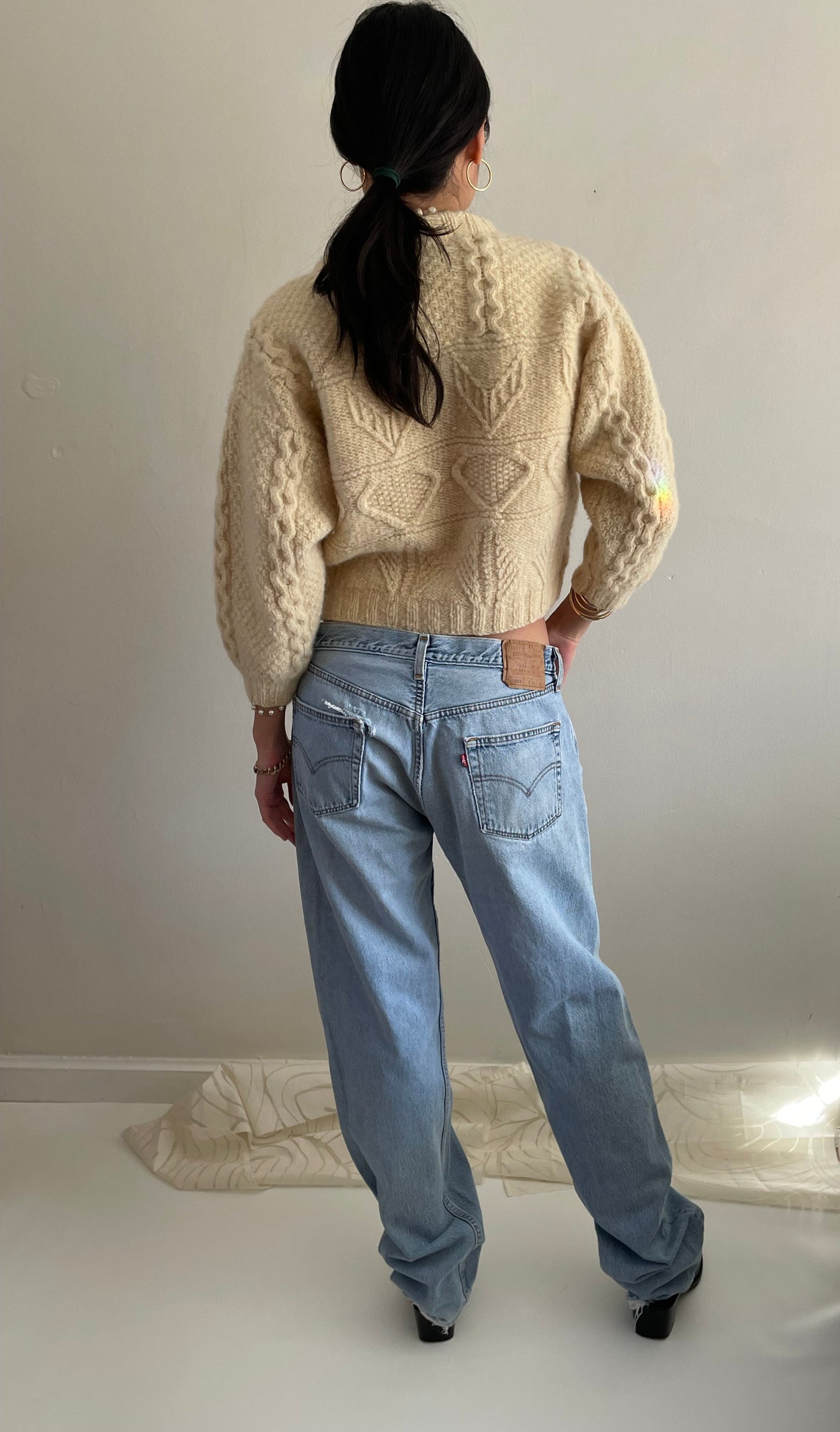 Vintage Levis 501 button fly soft faded tall boyfriend baggy jeans made in USA size 33