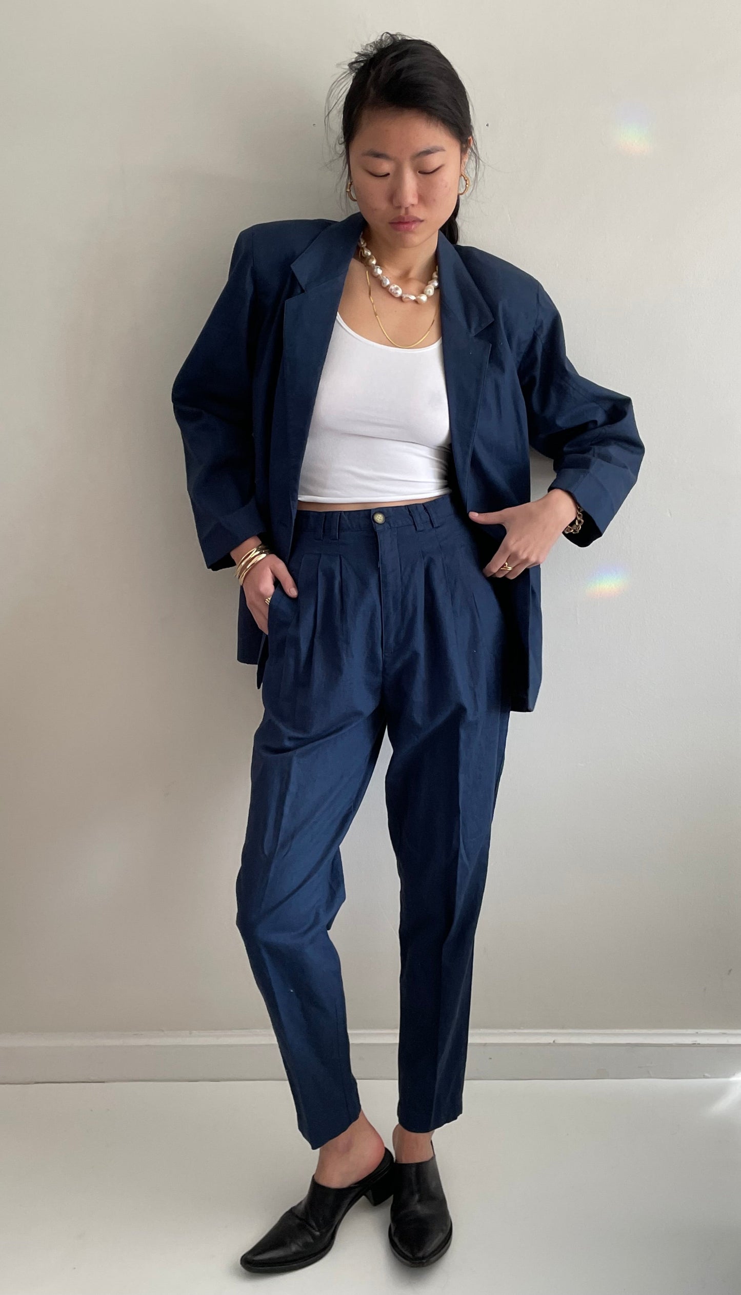 Vintage 90s Linen Pant Suit: blue blazer + pleated pants size 2/4