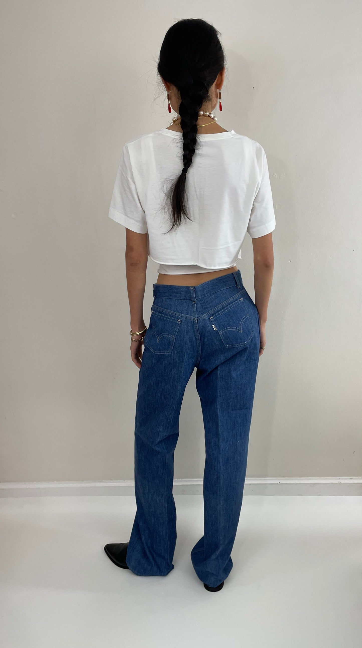 Vintage 70s Levi's bell bottom tall flare high waisted brushed cotton white tab Levis leisure jeans size 29 x 33