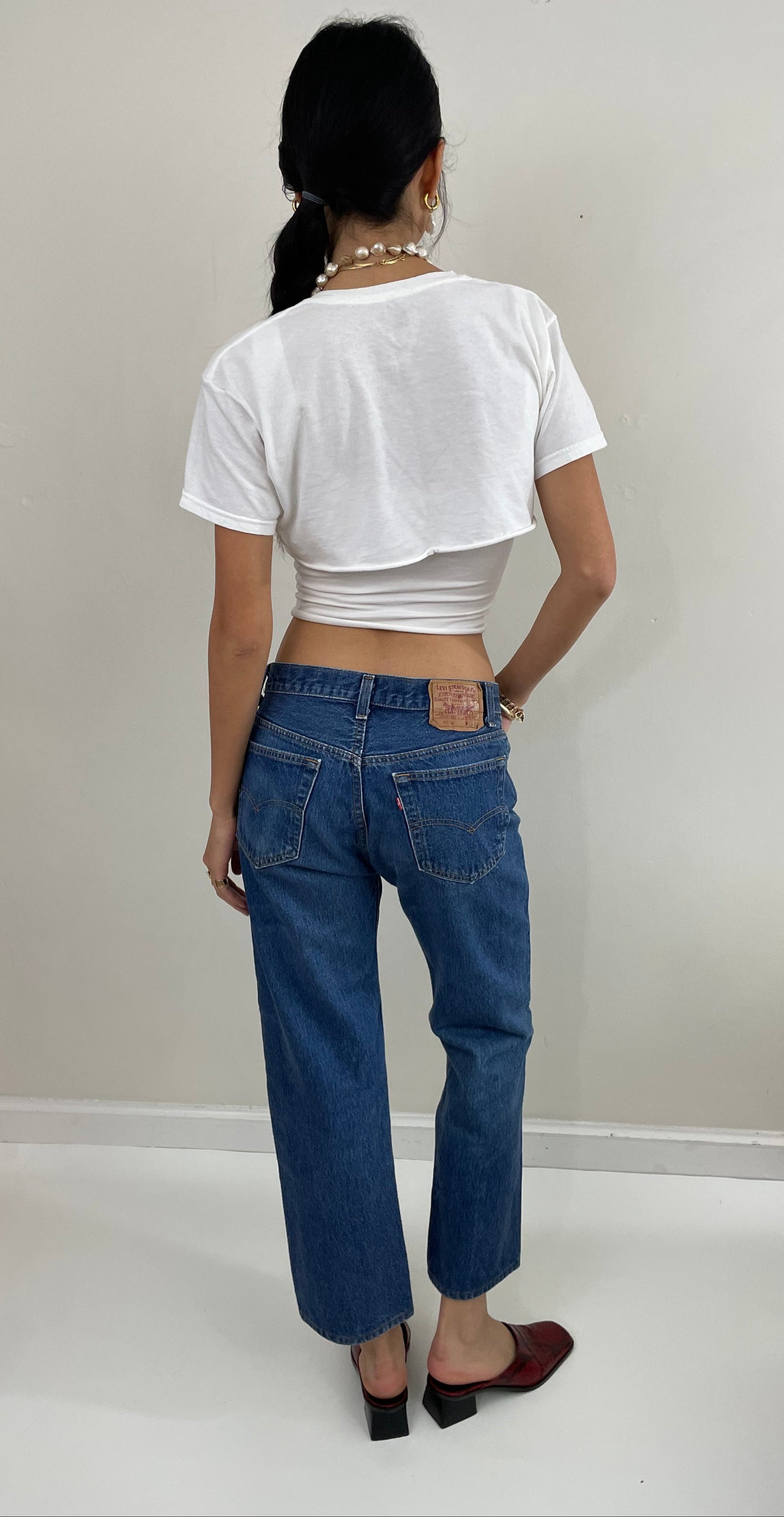 Vintage 80s Levi's 501 Medium Wash Button Fly Jeans USA size 31