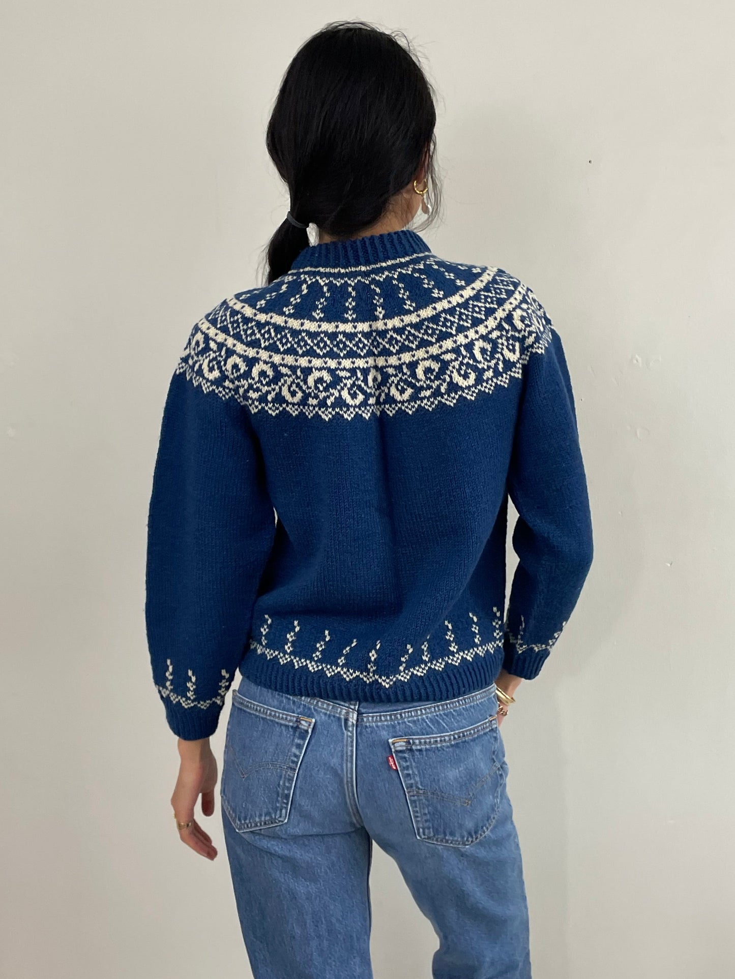 Vintage Hand Knit Swedish Fair Isle Wool Sweater Small